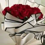 זר ורדים אדומים פתאום אהבה פלאוור פוינטט