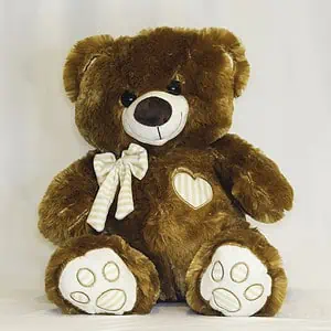 דובי טדי בר חום גדול 50 ס"מ בצבע חום בעל פרווה נעימה וחלקה. עם עיטור של פפיון ולב.